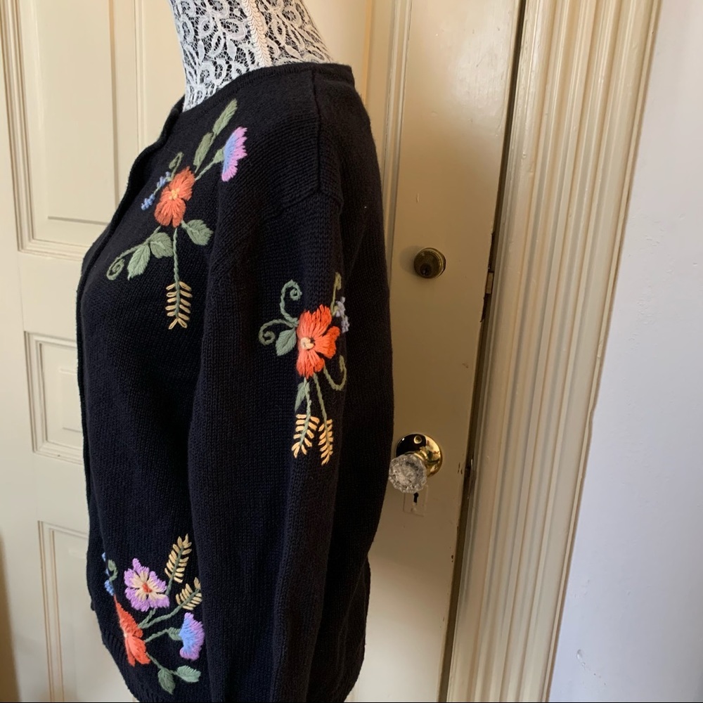 Vintage Embroidered Cottagecore Cardigan SZ L - Picture 8 of 13